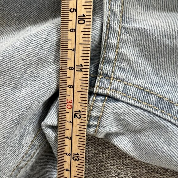 Aeropostale Mom Jeans Womens Size 8 Distressed Blue Frayed Hem Light Wash - Picture 6 of 14